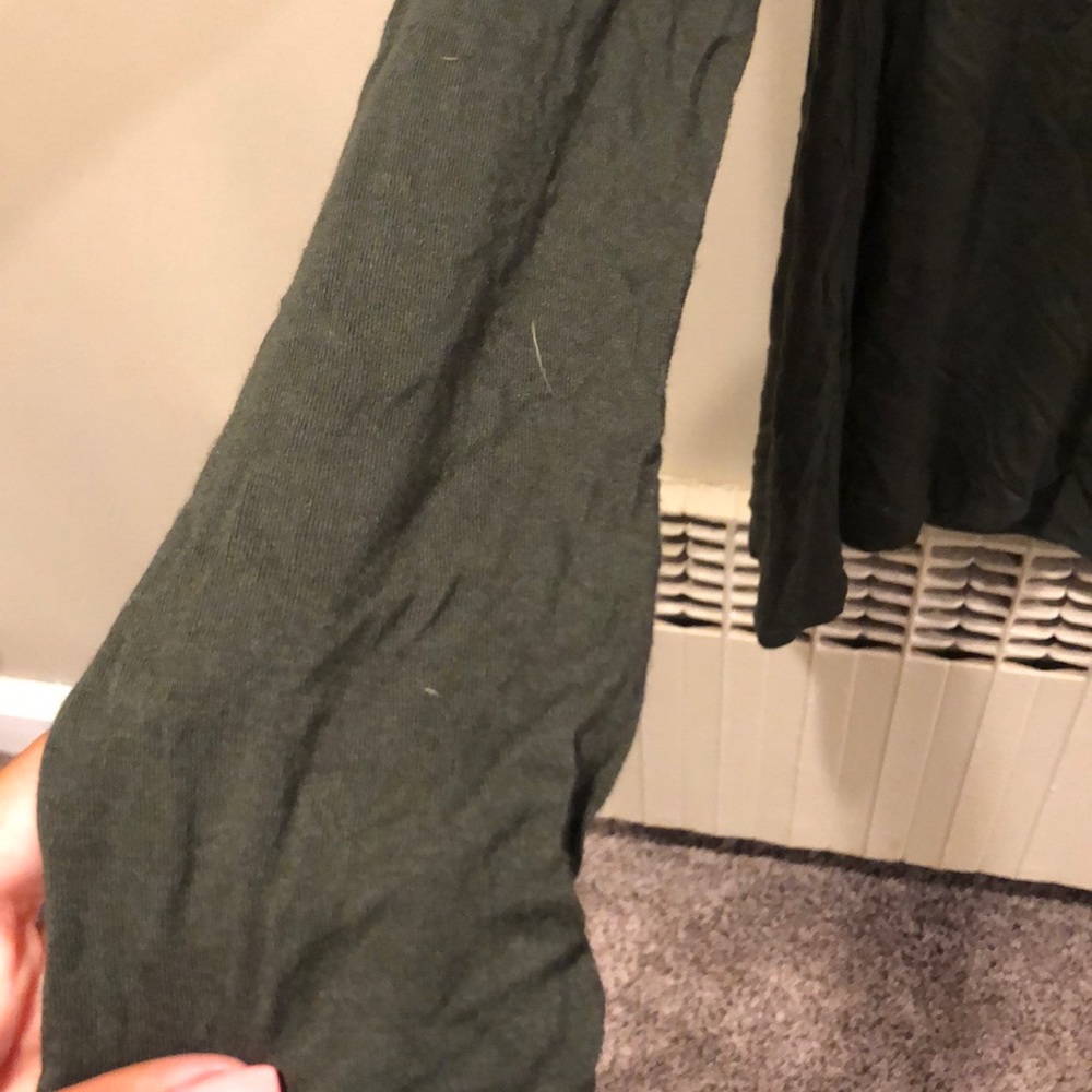 Top - Picture 2 of 4